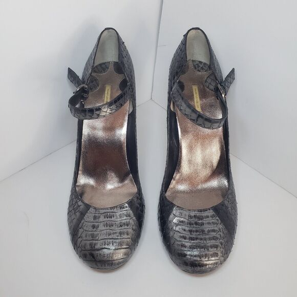 Max Studio Women Mary Jane Pump Size 9.5 Snakeskin Gray Silver Retro Strap Heels - Picture 3 of 9